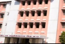 कल्पना मिश्रा कांड में डॉक्टर निलंबित : मेडिकल इमरजेंसी के आसार, सामूहिक इस्तीफा का चिकित्सकों ने लिया निर्णय 2 20261009152524 ntGnunGG