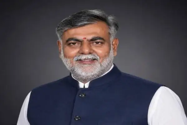 पिछड़ा वर्ग आरक्षण पर हाईकोर्ट के फैसले को प्रहलाद पटेल ने बताया महत्वपूर्ण , सर्वदलीय बैठक के जरिए समाधान के प्रयास रहेंगे जारी 1 20261010111451 qOou8XqE