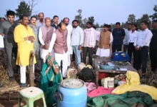 कोसमी में आदिवासी परिवारों के मकान तोड़ने पर आयोग सख्त, सरकार से तीन दिन में मांगा जवाब 3 20261012193251 xSL0QDAw