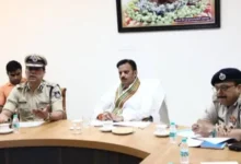 तस्करों पर 'डिप्टी सीएम' का हंटर: उत्पादक और सप्लायर पर होगी सीधी कार्रवाई, करोंड़ों का माल जब्त 8 20261014125959 S0Mf5340