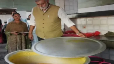 श्रमोदय आवासीय विद्यालय का औचक निरीक्षण, विद्यार्थियों से किया संवाद , समस्याओं और सुझावों को सुना, अधिकारियों को त्वरित निराकरण के निर्देश 7 20261015104529 cOeKQmY6