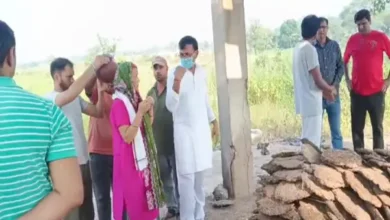 बहनों ने दिया इकलौते भाई की अर्थी को कांधा : बड़ी बहन ने दी मुखाग्नि... देखें पूरा वीडियो 4 20261019091159 leJnaBjr