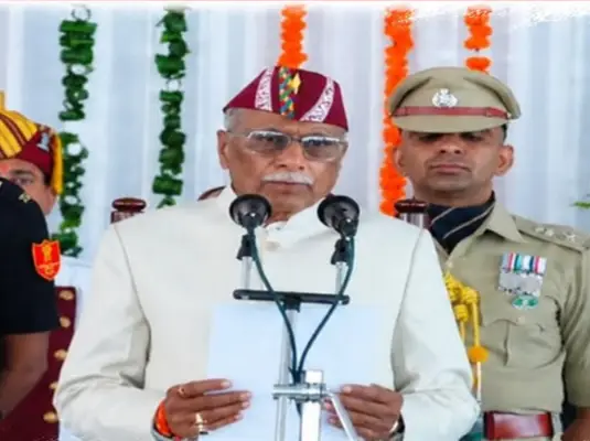 डॉ. ढाल सिंह बिसेन ने उत्तराखंड के राज्यपाल पद की शपथ ली , देहरादून के लोक भवन में हुआ समारोह, हाईकोर्ट के मुख्य न्यायाधीश मनोज कुमार तिवारी ने दिलाई पद एवं गोपनीयता की शपत 1 20261019184624 0fjskScK