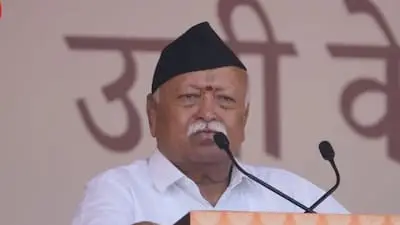 भारत को तोड़ने की कोशिशें जारी, सतर्क और एकजुट रहने का वक्त: मोहन भागवत 1 20261020121350 NvXmIiS0