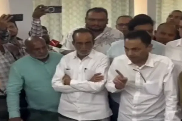 नकुलनाथ का छिंदवाड़ा पुलिस को 72 घंटे का अल्टीमेटम, कांग्रेस कार्यकर्ता से कथित मारपीट के मामले में निष्पक्ष जांच और कार्रवाई की मांग, आंदोलन की चेतावनी 1 20261020190603 8kenndaZ
