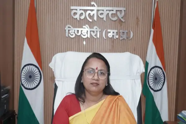 शराब के नशे में शिक्षक का वीडियो वायरल होने का मामला : माध्यमिक शिक्षक निलंबित 1 20261021170951 cpsGh9sA