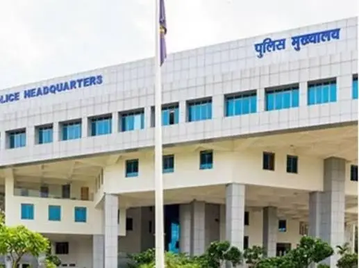 डीजीपी के कार्यकाल विस्तार के प्रस्ताव पर जेल डीजी की आपत्ति से गरमाई सियासत 1 20261024133915 YqnE0CzY