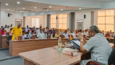 सदन में सन्नाटा, जनता पर धमाका: बिना विरोध पास हुए कर्ज, टैक्स और जमीन लीज के प्रस्ताव 1 20261029175314 m91IHtlA