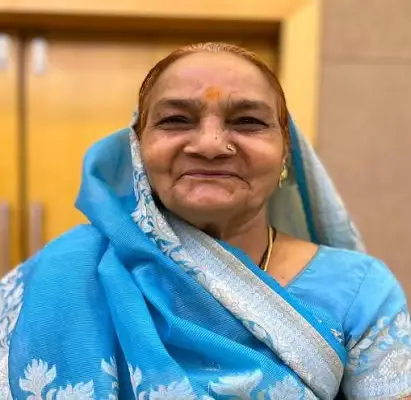 केंद्रीय मंत्री शिवराज सिंह चौहान की मां काशीबाई का भोपाल एम्स में निधन, आज पैतृक गांव जैत में होगा अंतिम संस्कार 1 20261030114920 VG1hqsuF