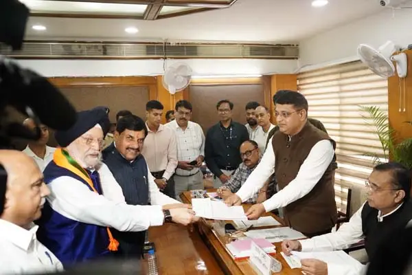 केंद्रीय मंत्री हरदीप पुरी ने भरा राज्यसभा का नामांकन 1 20261031132145 Oj9bSISv