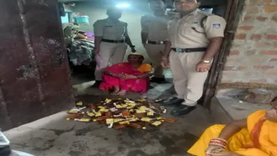 मदर इंडिया कॉलोनी में महिला के पास से अवैध शराब जब्त, होटल-ढाबों पर ताबड़तोड़ कार्रवाई से हड़कंप 4 20261031133729 s7BRme2e