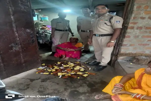 मदर इंडिया कॉलोनी में महिला के पास से अवैध शराब जब्त, होटल-ढाबों पर ताबड़तोड़ कार्रवाई से हड़कंप 1 20261031133729 s7BRme2e
