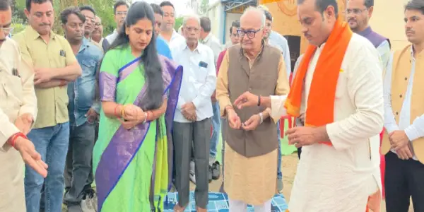 विकास को गति: अमृत योजना से संवरेगी पाठक तलैया, 1.29 करोड़ के निर्माण कार्यों की शुरुआत 1 20261031164444 ihhVDguP