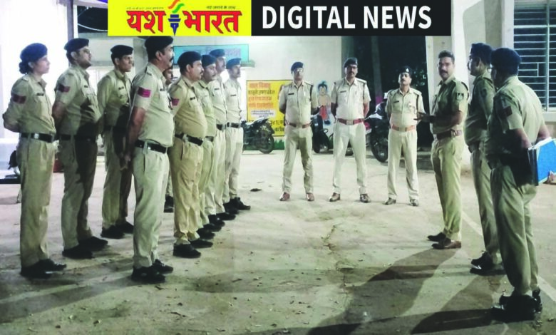 देर शाम कुठला थाने पहुंचे पुलिस कप्तान, दुर्गोत्सव, दशहरा एवं दीपावली तक नाइट ड्यूटी पर फोकस 1 334 1