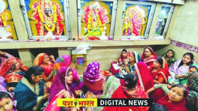 550 महिलाओं ने रीति-रिवाजों के साथ की पूजा अर्चना , मरही माता मंदिर में सुहागलें पर दिखा भक्ति और परंपरा का अनूठा संगम 4 501 2