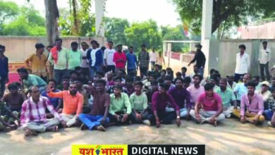 दुर्गा विसर्जन चल समारोह में पथराव, रोहनिया में बवाल, ग्रामीणों में आक्रोश, पुलिस ने दर्ज की एफआईआर 2 505 1