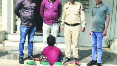 60 लीटर अवैध महुआ शराब जब्त, आरोपी गिरफ्तार, बाइक जब्त, बड़वारा पुलिस ने की कार्रवाई 6 61