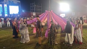 गरबा में सराबोर हुआ जबलपुर: यशभारत ग्लोबल गरबा 2026 की धमाकेदार शुरुआत, खचाखच भरे ग्राउंड में थिरके कदम..... देखें वीडियो 2 IMG 20261015 WA0023