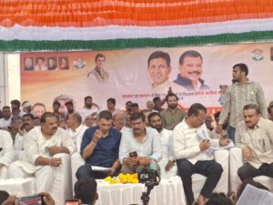 बरही में कांग्रेस की सभा में उमड़ी हजारों की भीड़, जीतू पटवारी बोले—देश में वोट चोरों, प्रदेश में भ्रष्टाचार और जिले में माफियाओं का राज 2 IMG 20261025 WA1102