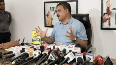 सरई में प्रस्तावित परमाणु संयंत्र का विरोध तेज, उमंग सिंघार ने उठाए सवाल जमीन अधिग्रहण, विस्थापन और कथित फर्जी एनओसी की जांच की मांग , आदिवासी महिला के परिवार को सहायता देने की अपील 7 IMG 20261026 WA0037