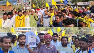 बहोरीबंद जनपद सीईओ की मनमानी के खिलाफ जोरदार प्रदर्शन, विधायक का निकला अर्थी जुलूस, जनपद अध्यक्ष ने लगाए गंभीर आरोप 6 IMG 20261010 174445