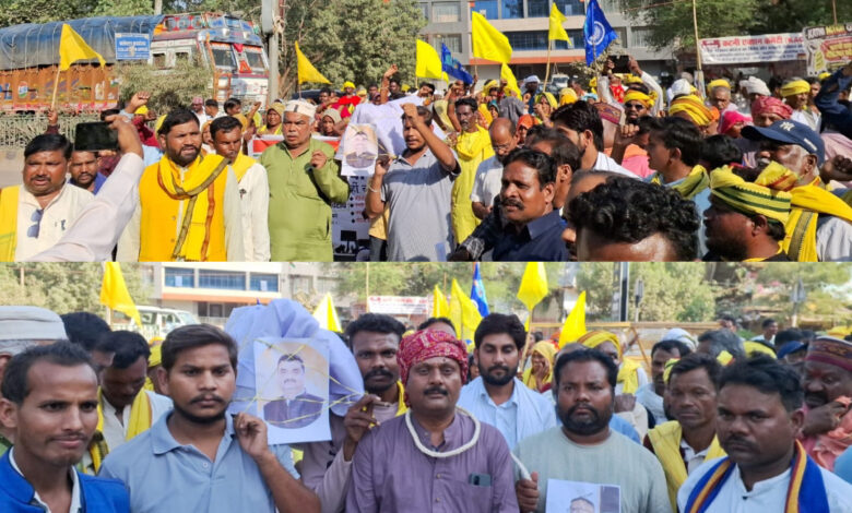 बहोरीबंद जनपद सीईओ की मनमानी के खिलाफ जोरदार प्रदर्शन, विधायक का निकला अर्थी जुलूस, जनपद अध्यक्ष ने लगाए गंभीर आरोप 1 IMG 20261010 174445