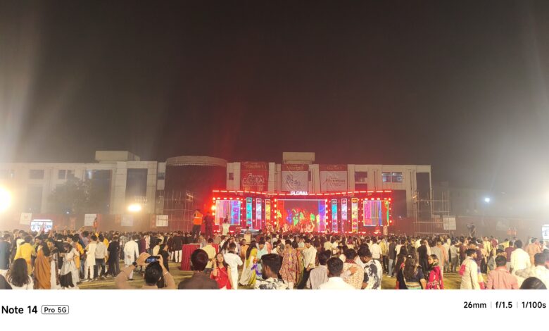 गरबा में सराबोर हुआ जबलपुर: यशभारत ग्लोबल गरबा 2026 की धमाकेदार शुरुआत, खचाखच भरे ग्राउंड में थिरके कदम..... देखें वीडियो 1 IMG 20261015 195656