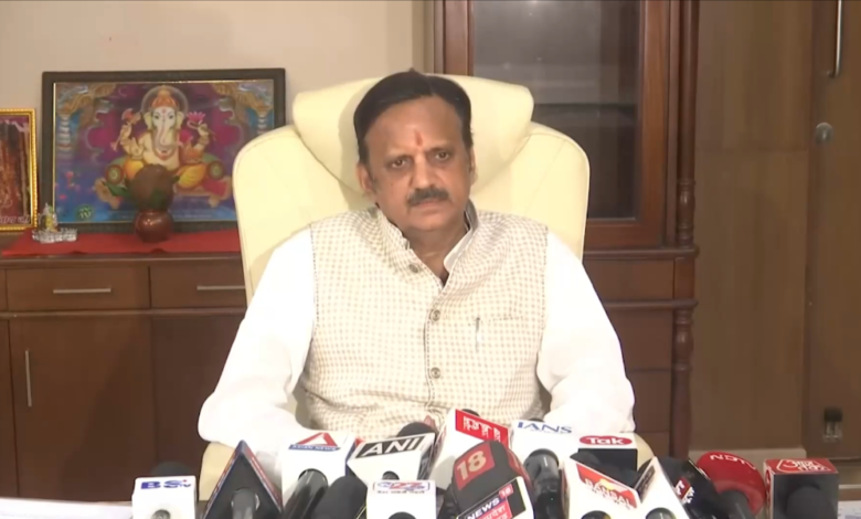 राहुल गांधी का बालाघाट दौरा राजनीतिक माइलेज लेने का प्रयास : राजेंद्र शुक्ल उपमुख्यमंत्री बोले, नक्सल समस्या समाप्त, विकास की मुख्यधारा से जुड़ रहा बालाघाट 1 Screenshot 20261001 114158 WhatsApp