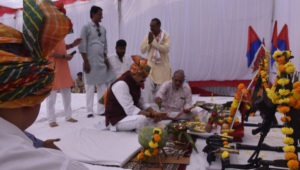 वैदिक मंत्रोच्चार के साथ शस्त्र पूजन : हर्ष फायर कर दिया शौर्य व पराक्रम का संदेश 2 Screenshot 20261020 170844.WhatsApp