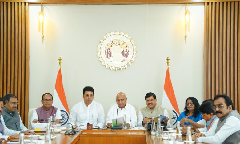 मध्यप्रदेश भाजपा कोर ग्रुप की बैठक में बड़े फैसले: राज्यसभा चुनाव, जन-आंदोलनों और विकास कार्यों पर मंथन 1 WhatsApp Image 2026 10 26 at 13.33.15